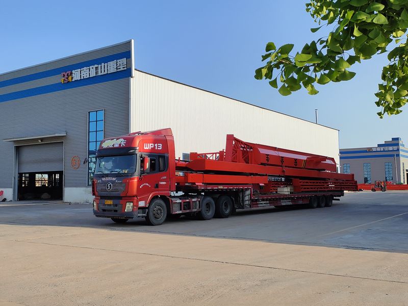 電動(dòng)葫蘆門(mén)式起重機 2臺 MHxh10t—25m 外懸5/5m MHxh5t—23m 外懸4.5/4.5m 制作完成，發(fā)往青海交付客戶(hù)使用