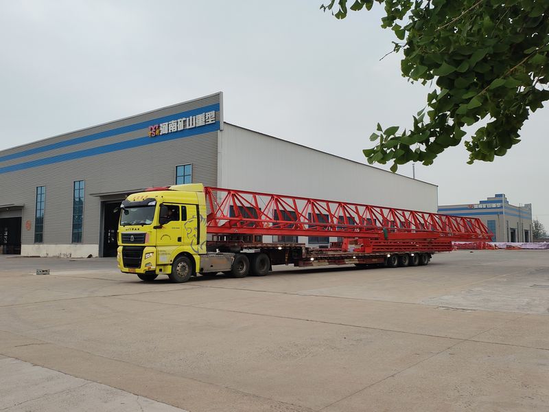 電動(dòng)葫蘆門(mén)式起重機  MH10t—26m 單懸6米 制作完成，發(fā)往湖北省黃岡市交付客戶(hù)使用。